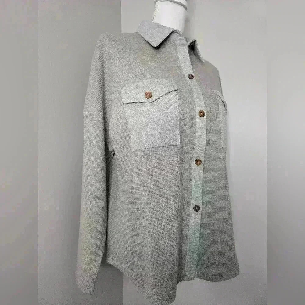 Grey Two-Toned Shacket - Picture 2 of 10